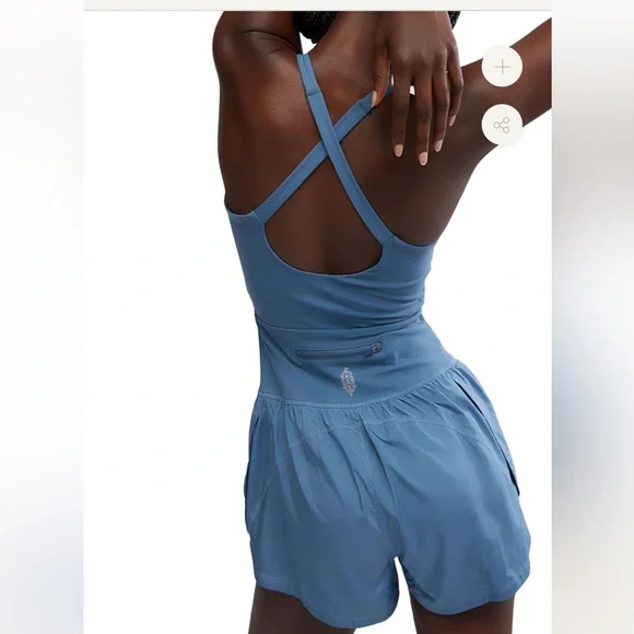 FP MOVEMENT NEW RIGHTEOUS RUNSIE - SKYLINE COLOR SIZE LARGE